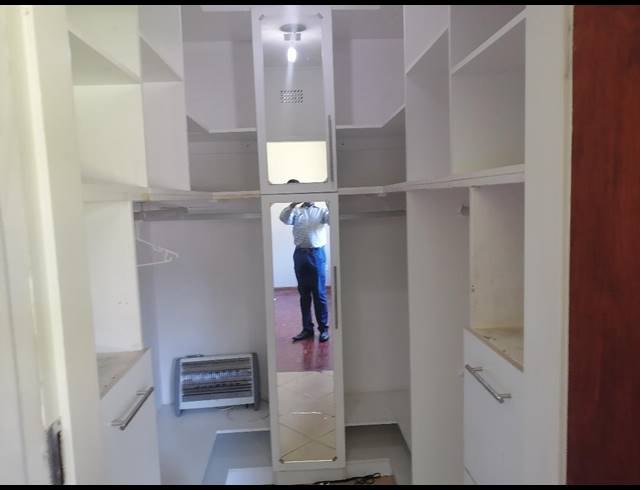 4 bed property to rent in KIBLER PARK